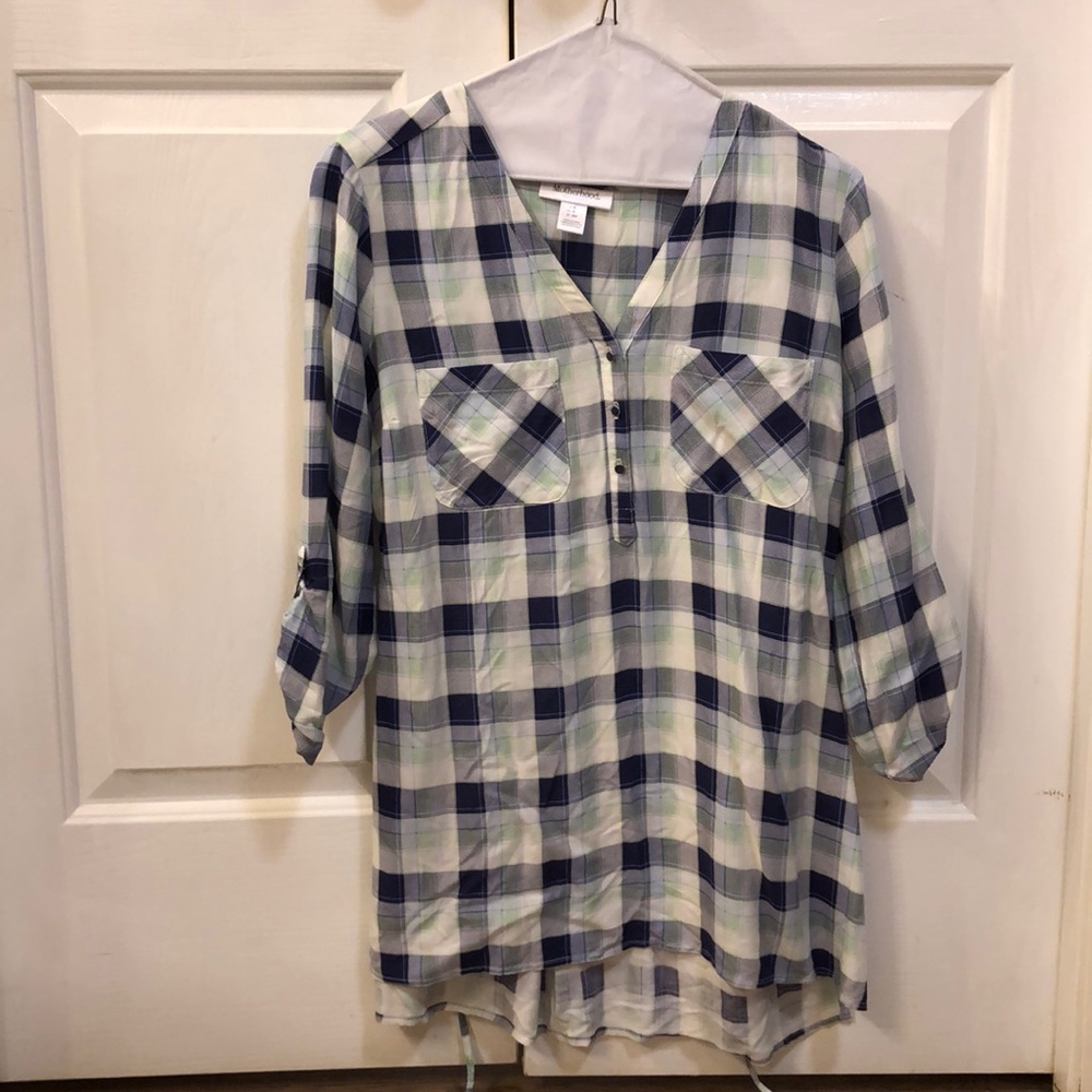 Plaid maternity shirt